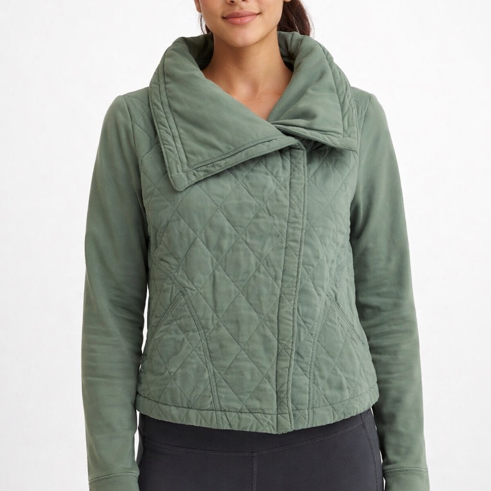 Marrakech Quilted Phoebe Jacket
Size Small -Anthropologie